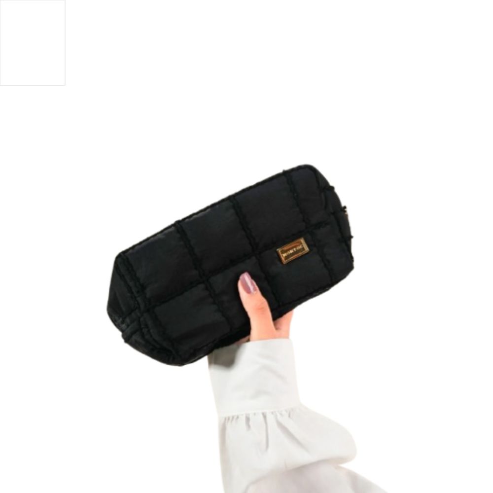 MN0160 COSMETIQUERA NYLON NEGRA